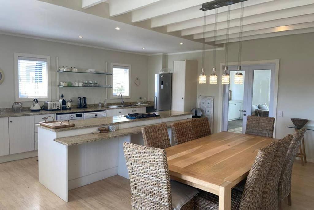 Summit Song - Thesen Island Villa Knysna Eksteriør bilde